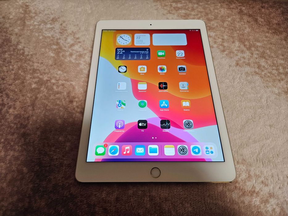 Apple iPad Air 2 Wi-Fi + LTE 32GB Gold