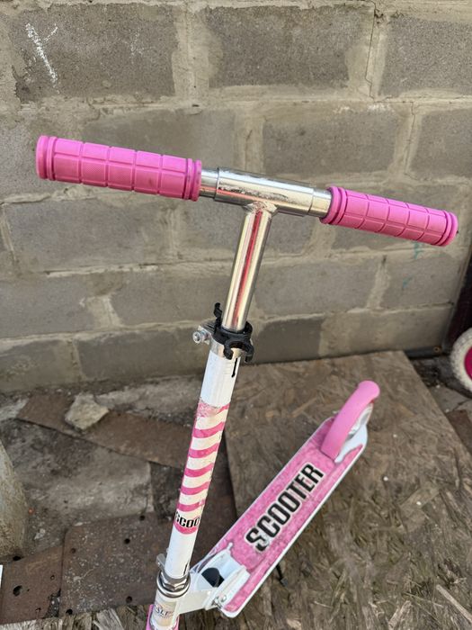 Scooter самокат для дівчинки двоколісний