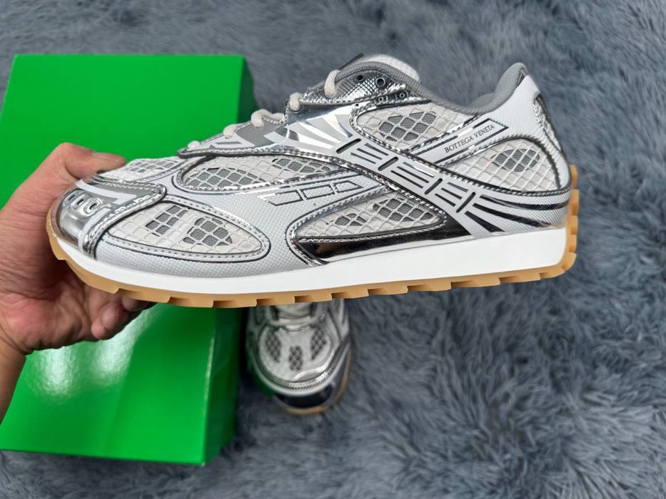 ТОП ВЕСНИ ! Bottega Veneta Orbit