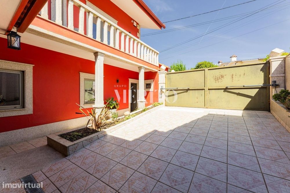 Moradia T3 com Piscina | Galegos (Santa Maria) – Barcelos
