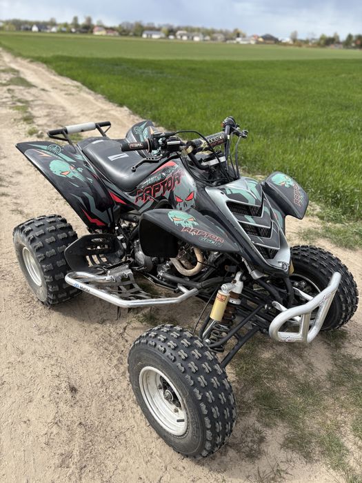 Yamaha raptor 660