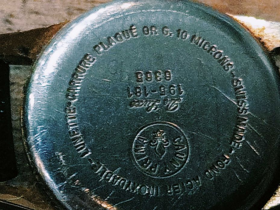 Relógio Cauny feminino,antigo a corda