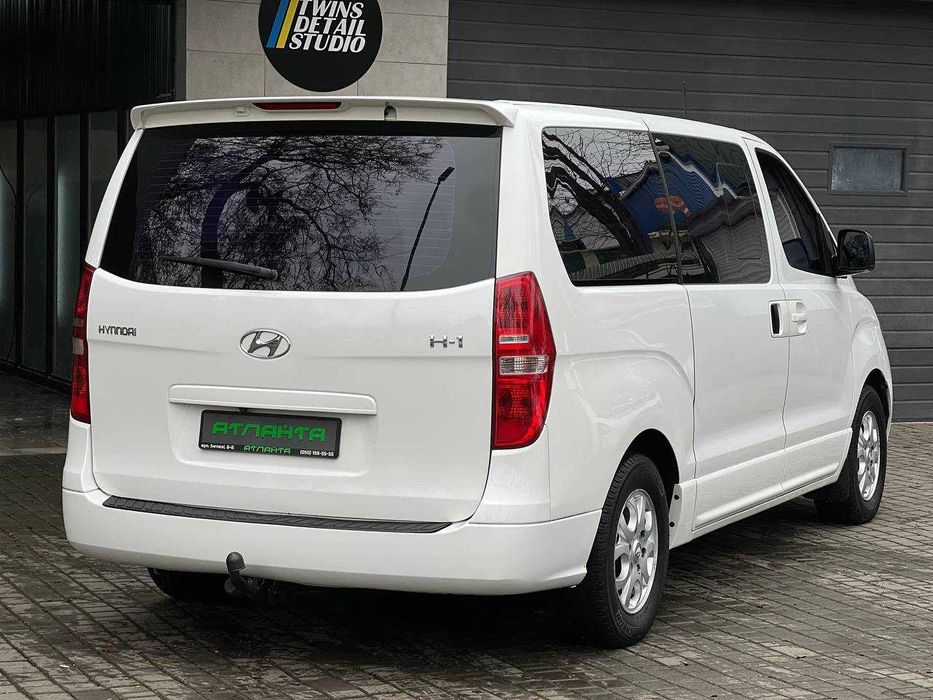 Hyundai H-1 2012