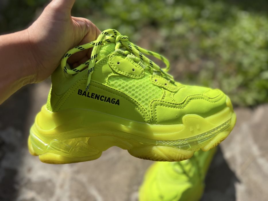 Баленсіга кросівки balenciaga triple s тріпл с оригінал