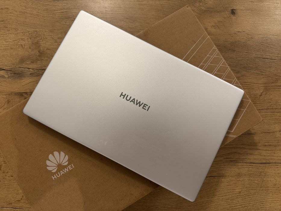 Laptop Huawei Matebook D15