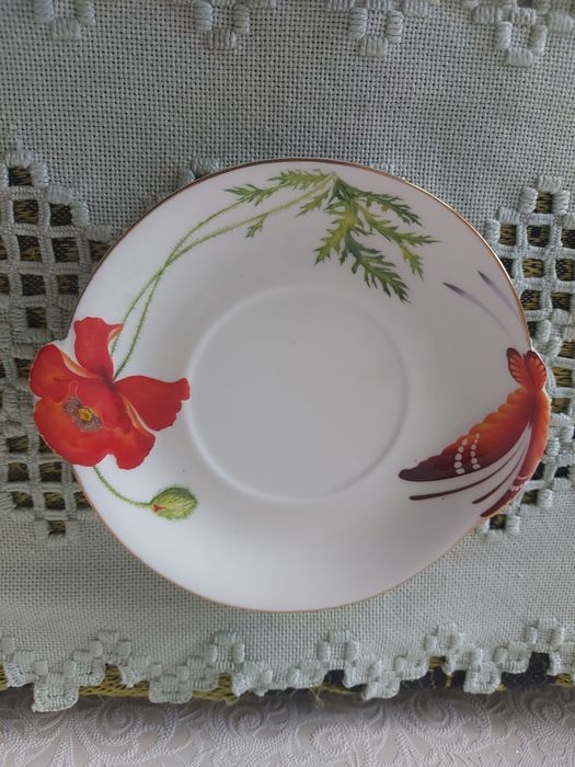 Чайная пара чашка блюдце с маками