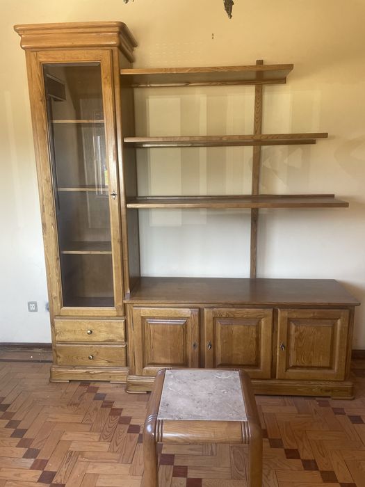 Movel de sala com mesa