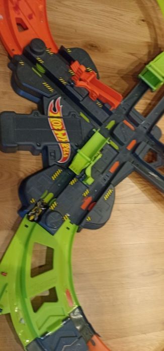 hot whells ósemka tor