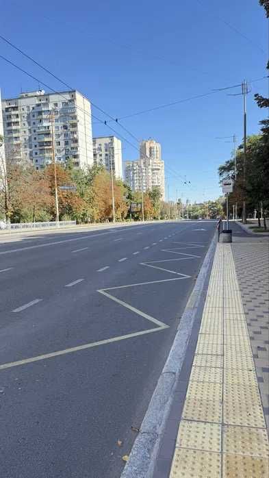 Оренда капітального гаражу, вул. Липківського 15-А