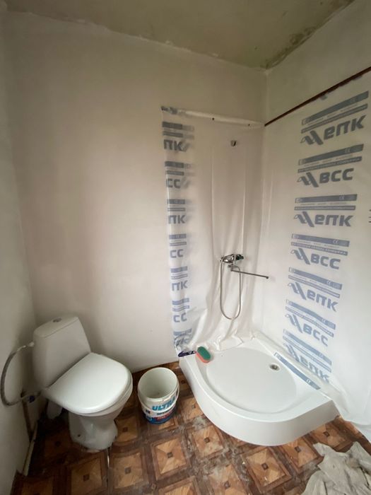 Продаж 2 поверхового будинку, Почаїв