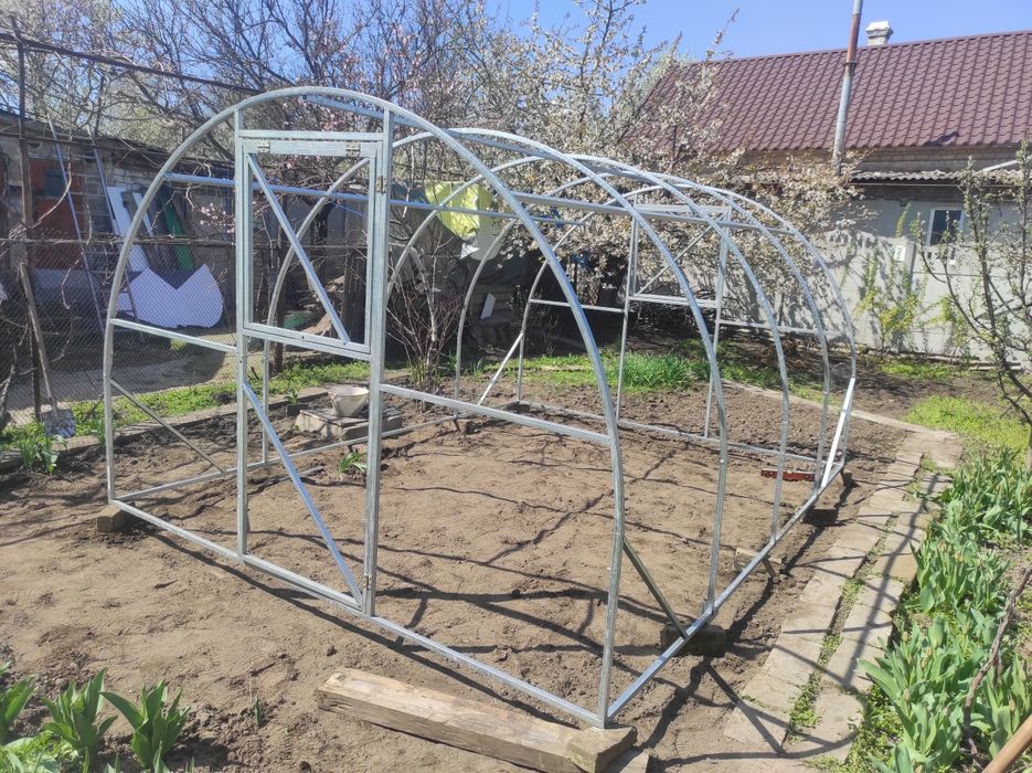 Теплиця або каркас в Запоріжжі