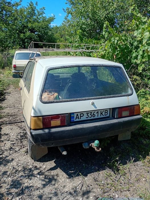 Таврия б/у 1993г