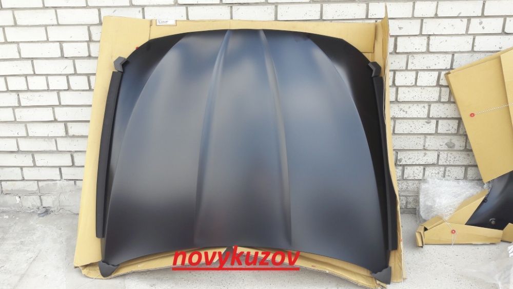 Капот  BMW 5 F10