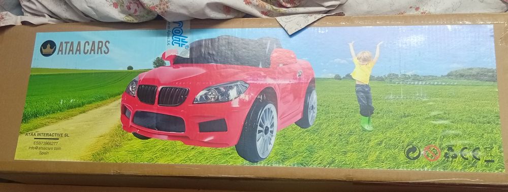 Carro elétrico para criança como novo