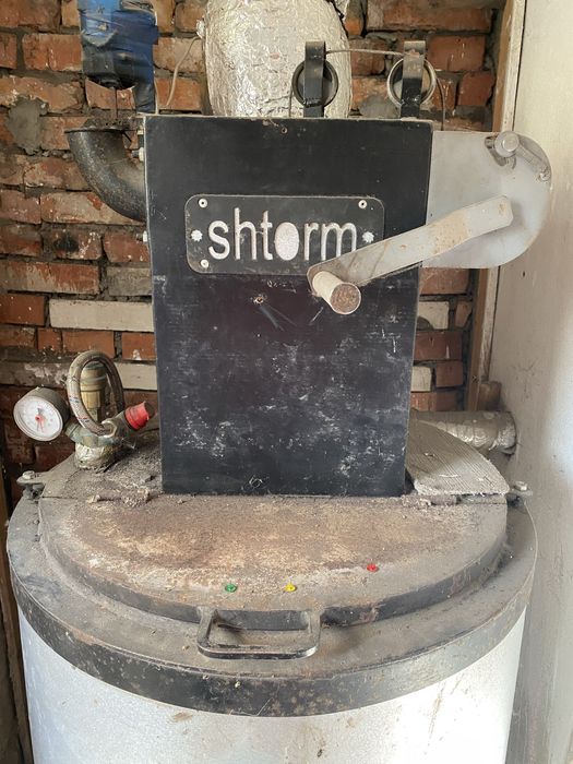 Котел твердопаливний Shtorm та димохідна труба