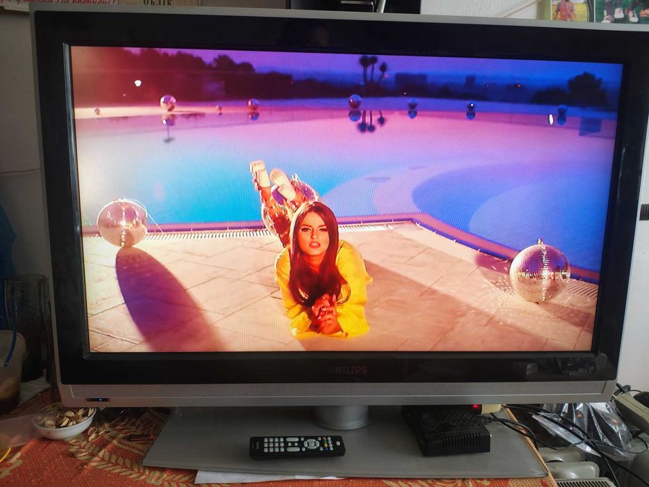 Телевізор 37" є вибір моделей