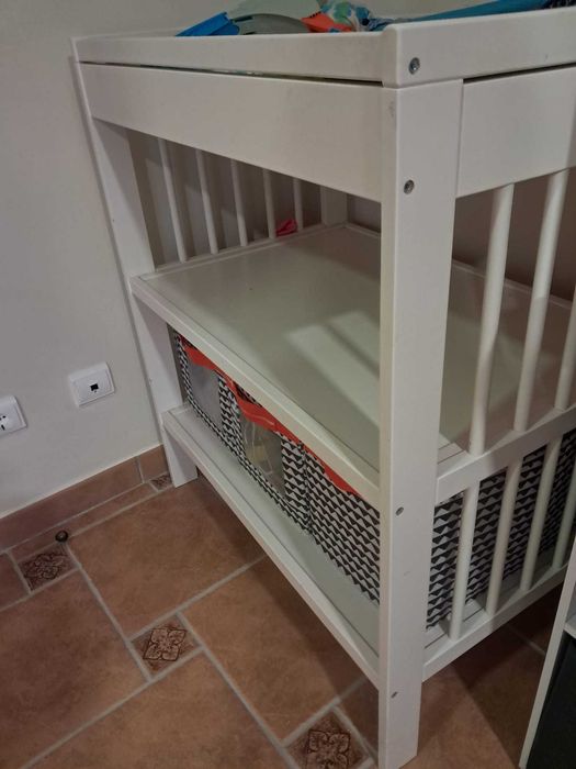 Fraldario ikea  -  movel apoio bebes e crianças
