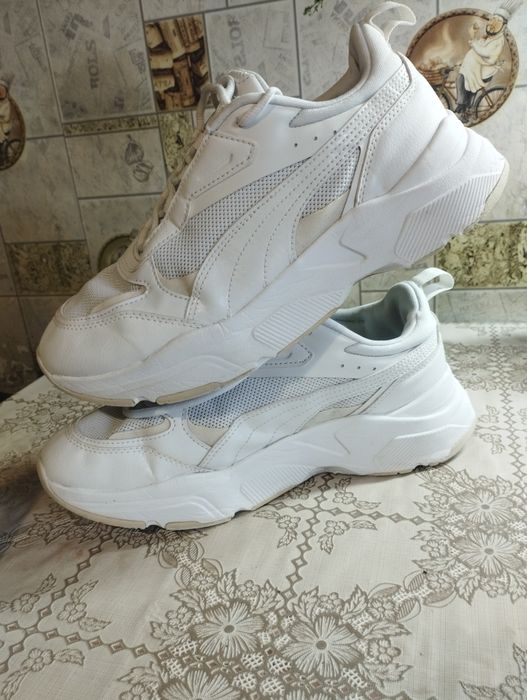Жіночі кросівки Пума Puma 40 кроссовки