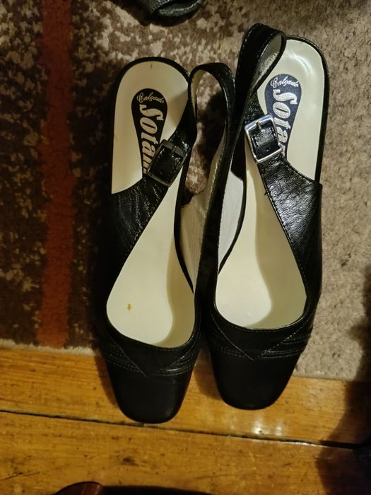 Sapatos senhora pretos