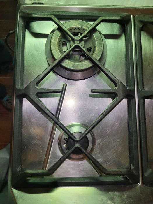 Placa de Gás SMEG SRV564GH – 60 cm – Aço Inoxidável – 4 Bicos – Usada