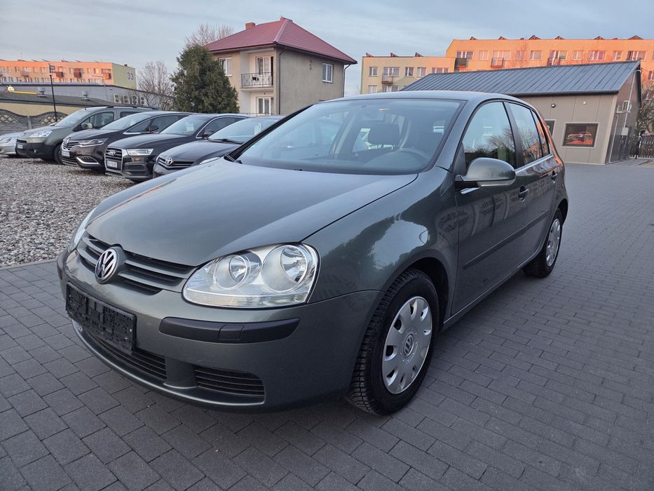 Volkswagen Golf V 1.4 Trendline