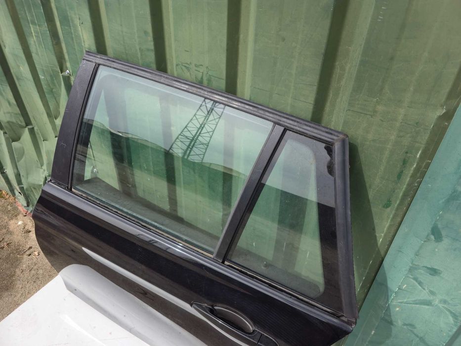 Porta traseira trás esquerda BMW Serie 3 F31 Carrinha (2012 a 2019)