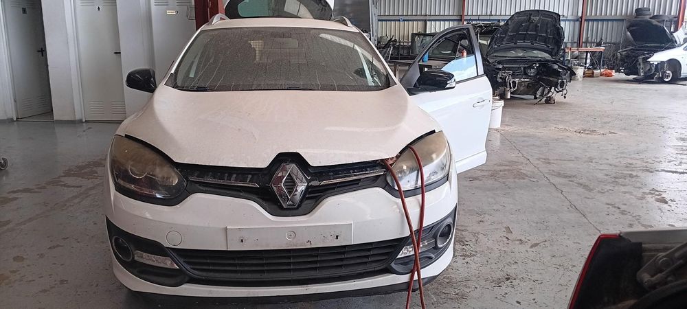 Farolim Traseiro Esquerdo Renault Megane Iii Sport Tourer