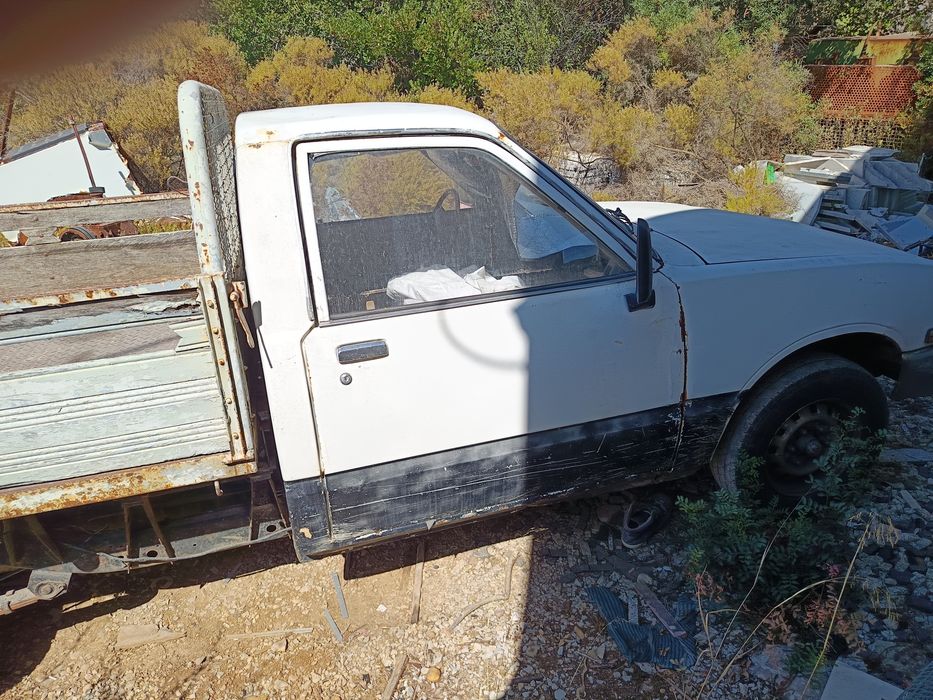 Vendo carrinha  Bedford kbd 27 2,2D