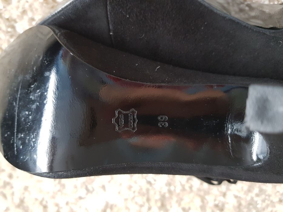 nowe skórzane półbuty na obcasie Pablo Gerard Darel r.39