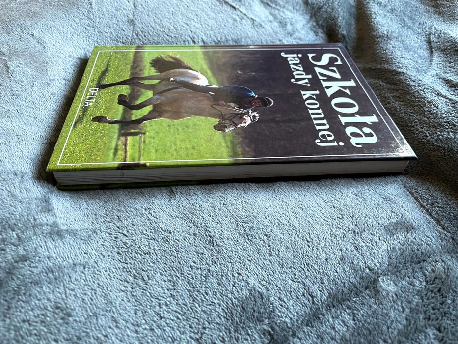 Szkoła jazdy konnej - Gill Harvey, Mikki Rain