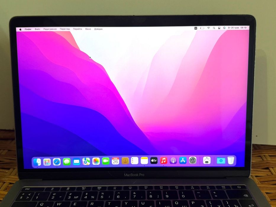 MacBook Pro 13 3 в хорошем состоянии макбук