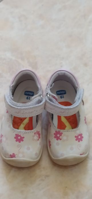 Туфли для девочки Chicco 19 размер