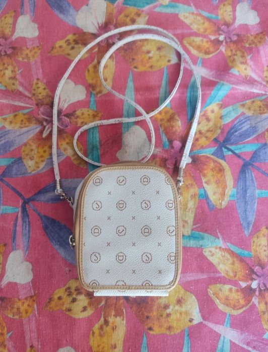 Bolsa a tiracolo marca David Jones