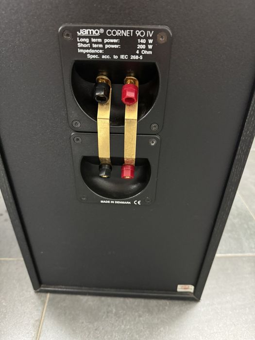 Продам колонки Jamo cornet 90 iv