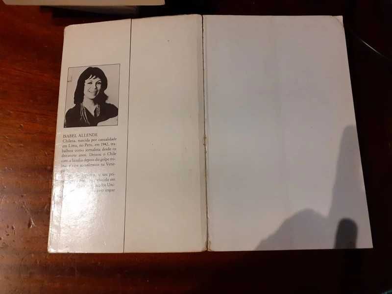 Livro “A casa dos Espíritos”