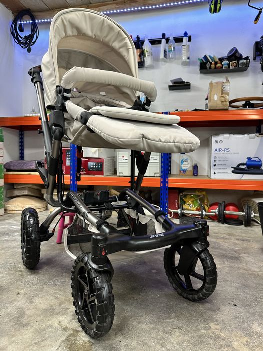 Carro de bebe Jané Matrix cross walk em muito bom estado
