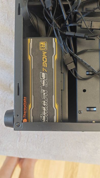 Sprzedam wydajny komputer PC – Idealny do pracy i rozrywki