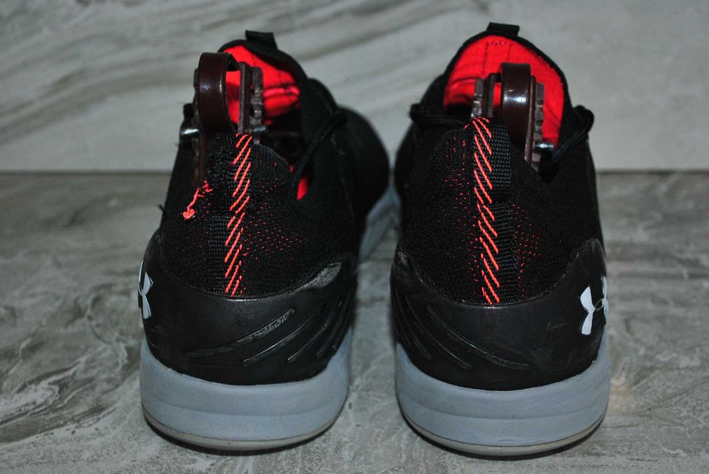 кроссовки under armour 44 размер