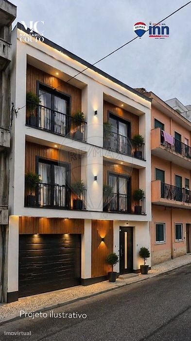 Moradia T8 para venda