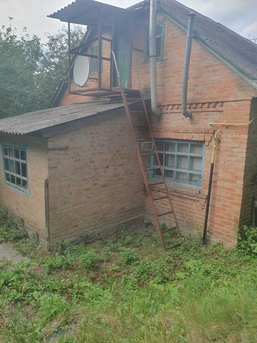 Продам будинок по вул. Залізничній ТЕРМІНОВО.