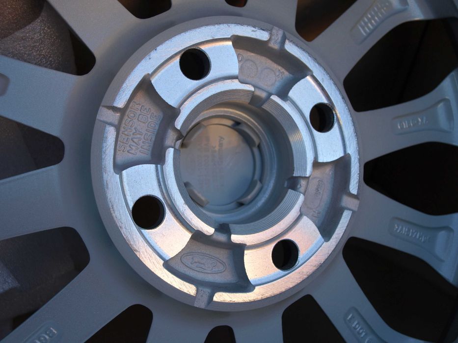 Ford Nowa felga Aluminiowa oryginalna 6.5x16 4x108 B-Max Fiesta Focus Fusion Ka