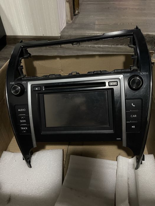Магнитола toyota camry 50  usa