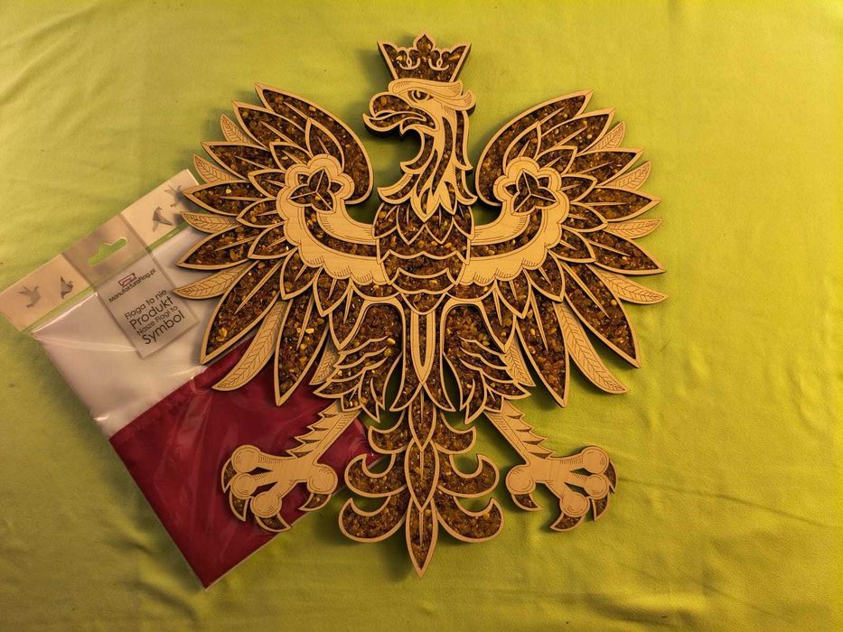 Orzeł z bursztynami - Godło - Flaga Polski