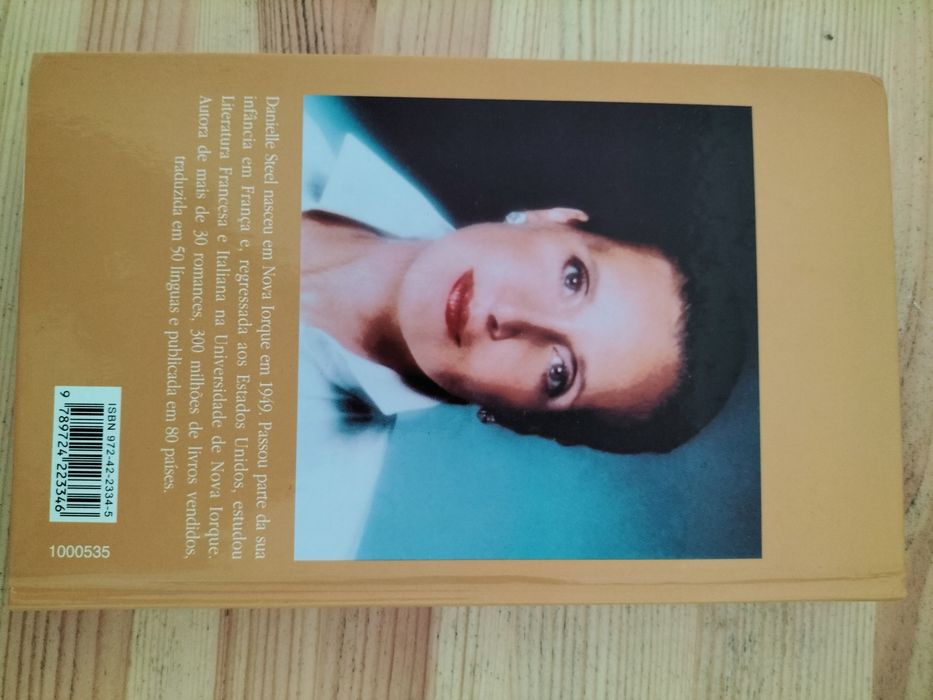 Livro - 5 dias em Paris
