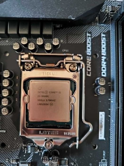 I5 9600k com Motherboard MPG Z390 GAMING EDGE AC