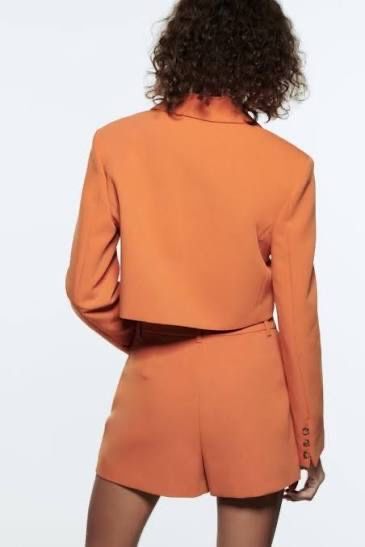 Стильный костюм zara