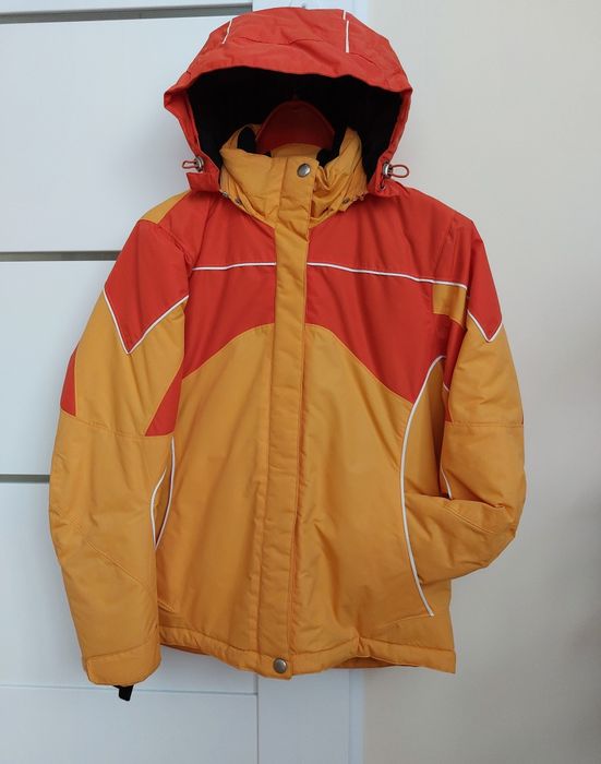 Kurtka młodzieżowa /górska/.NOWA. BRUGI.