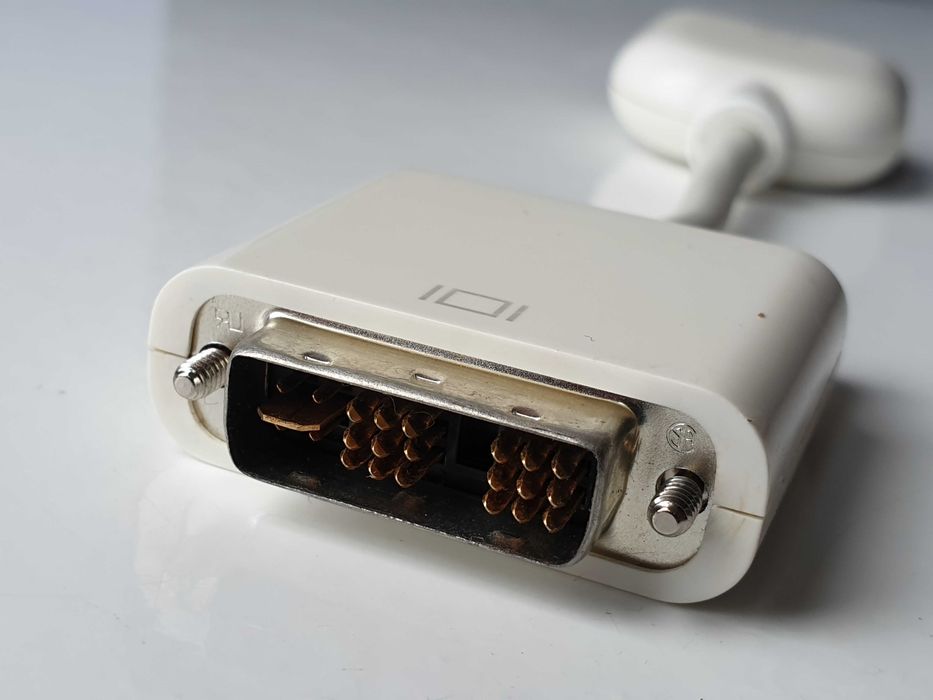 адаптер DVI to VGA Apple  (M8754G/A)