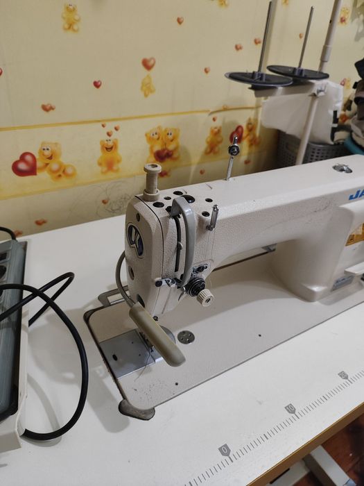 Продам швейні машинки