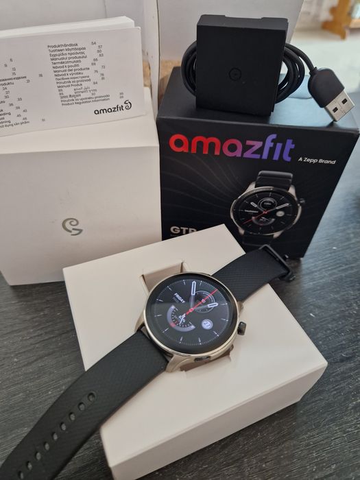 smartwatch amazfit gtr 4 preto
Relógio em